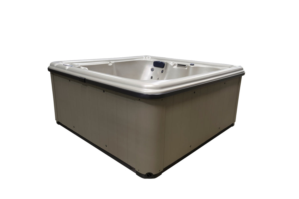 Cyanna Valley Spas SupremeX – 6-Seat Hot Tub with 32 Jets and LED Lighting