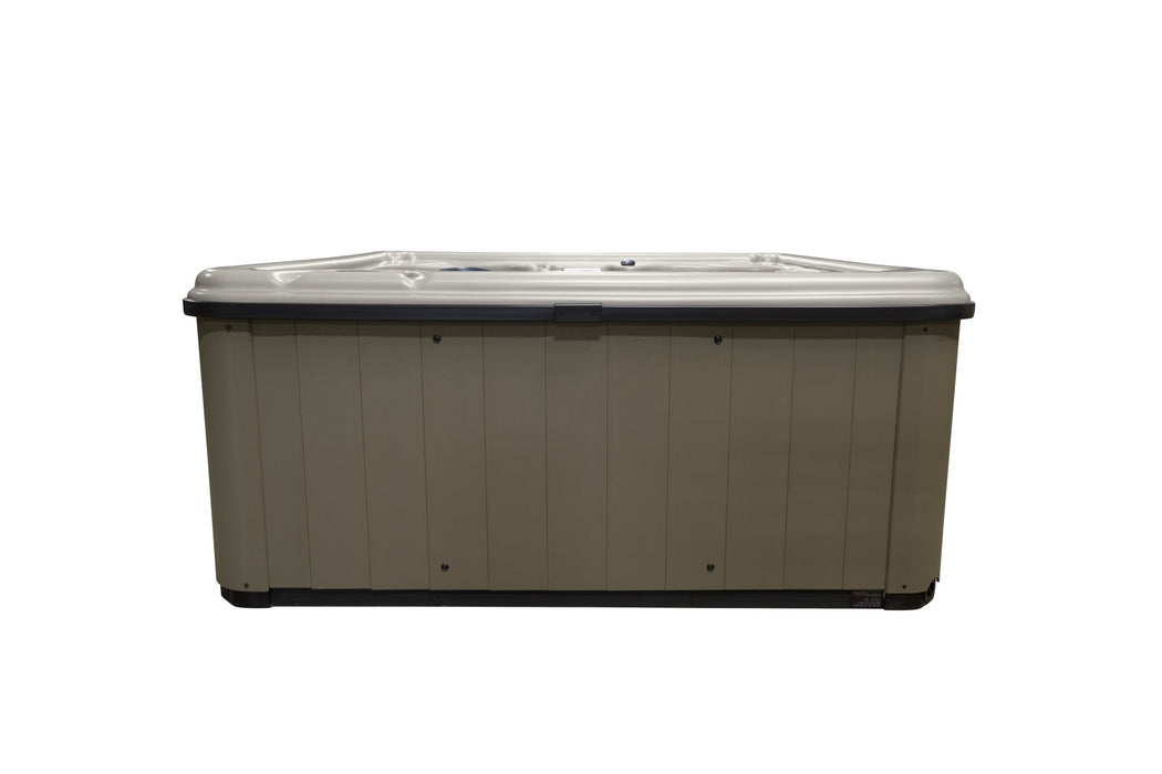 Cyanna Valley Spas Supreme PNP - 6 Seat, 21 Jet Plug & Play Hot Tub
